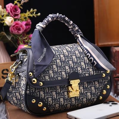 Стильный модный слоновой портфель для женщин из прочной кожи из ПВХ
