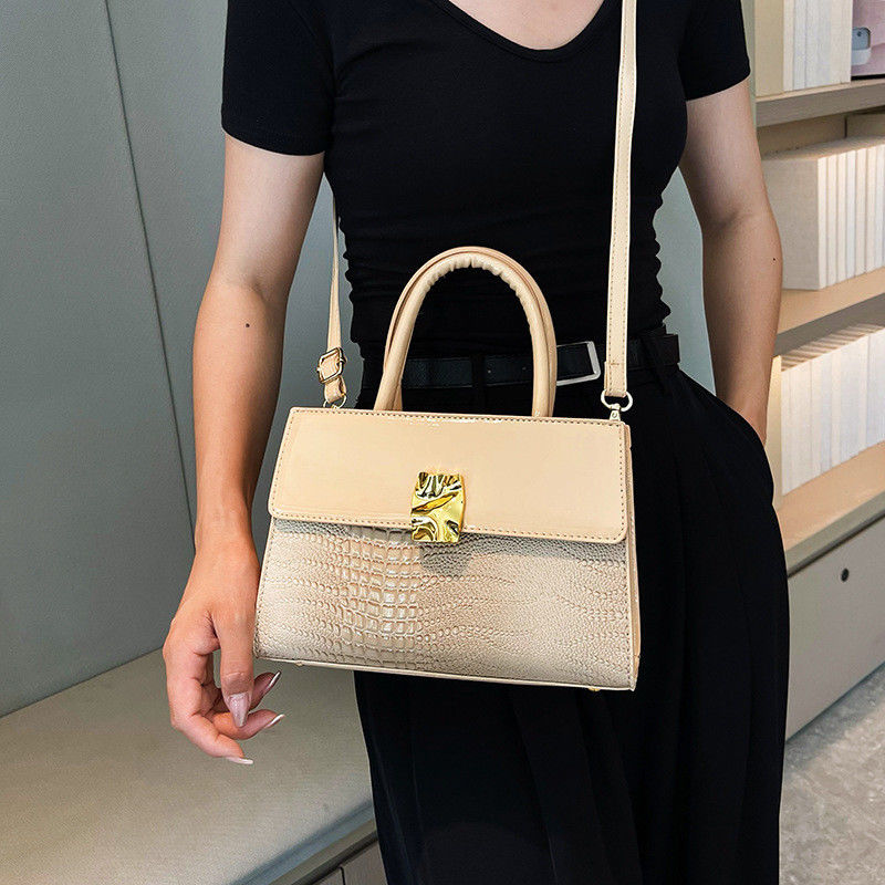 2023 Direct Casual Tote для женщин Большая кожаная сумочка и дизайнерская сумка